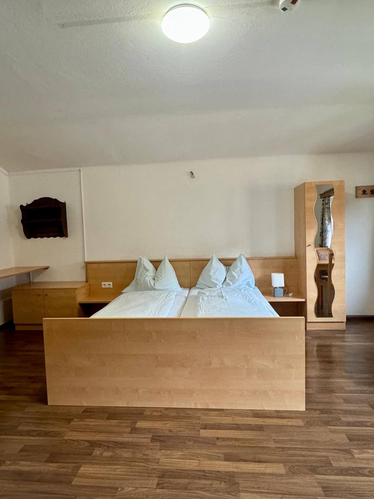 Skill Mountain Lodge - Ski Und Bike Hostel Im Sommer Mit Joker Card Saalbach-Hinterglemm Kültér fotó