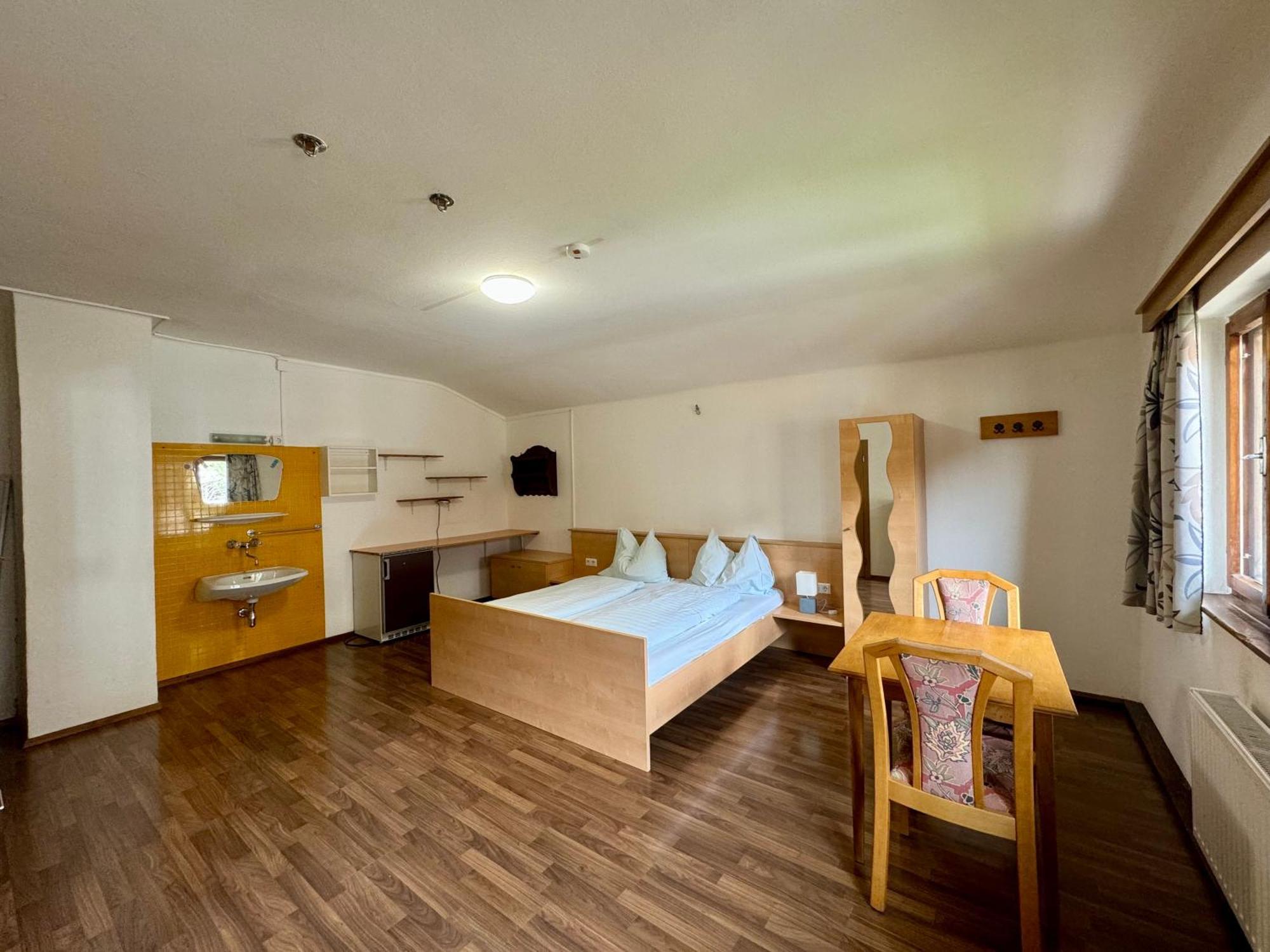 Skill Mountain Lodge - Ski Und Bike Hostel Im Sommer Mit Joker Card Saalbach-Hinterglemm Szoba fotó
