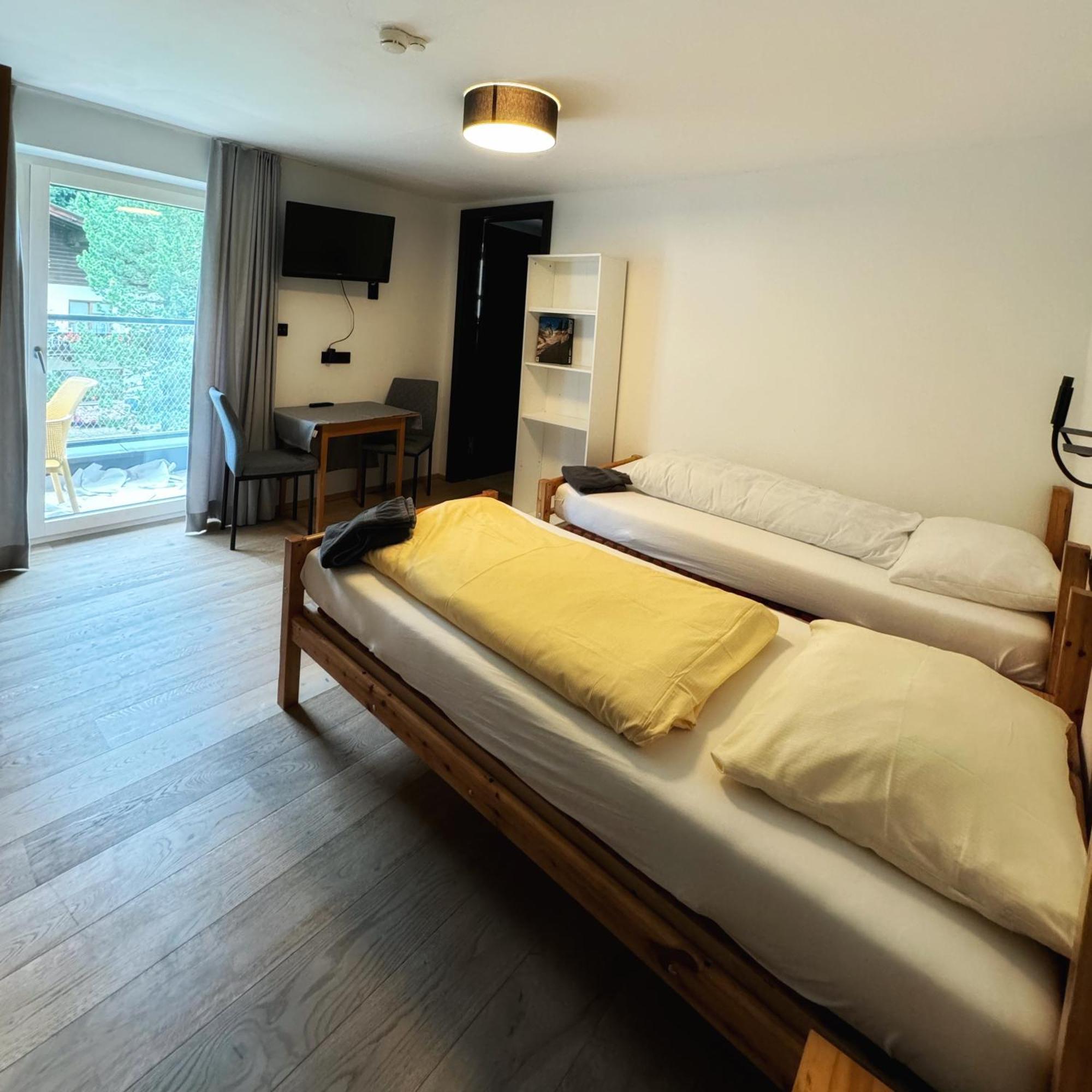 Skill Mountain Lodge - Ski Und Bike Hostel Im Sommer Mit Joker Card Saalbach-Hinterglemm Kültér fotó