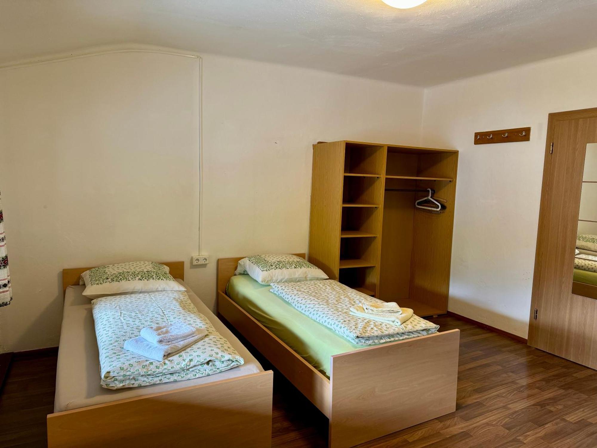 Skill Mountain Lodge - Ski Und Bike Hostel Im Sommer Mit Joker Card Saalbach-Hinterglemm Kültér fotó
