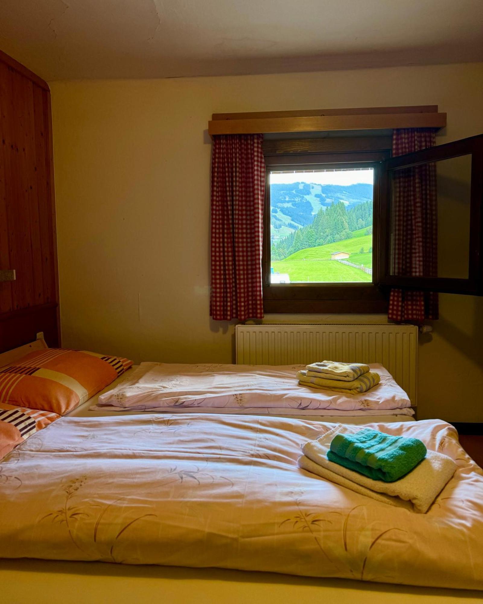 Skill Mountain Lodge - Ski Und Bike Hostel Im Sommer Mit Joker Card Saalbach-Hinterglemm Kültér fotó